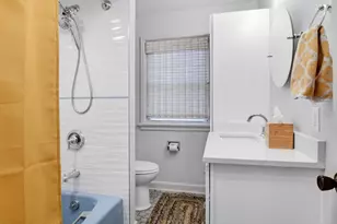 8314 N Regent Rd, Fox Point, WI 53217 - Photo 8
