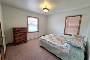 1288 Marian Ln, Green Bay, WI 54304 - Photo 10