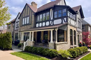 4224 N Farwell Ave, Shorewood, WI 53211 - Photo 2