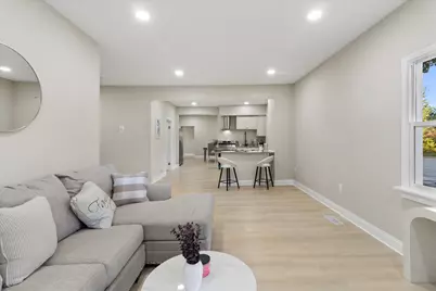 6800  Auburn Ave #6802, Wauwatosa, WI 53213 - Photo 6