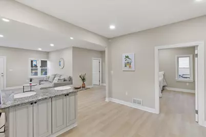 6800  Auburn Ave #6802, Wauwatosa, WI 53213 - Photo 14