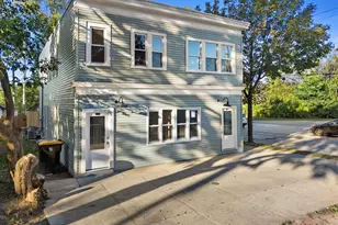 6800 Auburn Ave, Wauwatosa, WI 53213 - Photo 2