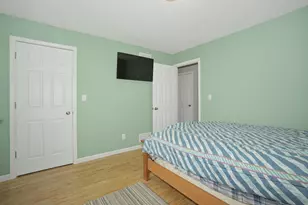 22221 121st St, Salem Lakes, WI 53104 - Photo 8
