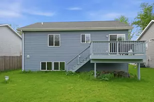 26946 99th St, Salem Lakes, WI 53179 - Photo 18