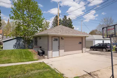 121 S Cedar St, Horicon, WI 53032 - Photo 22