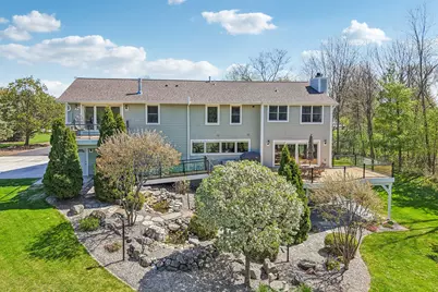 933  Elmwood Way Ct, Richfield, WI 53033 - Photo 6