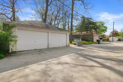 2911 N 82nd St, Milwaukee, WI 53222 - Photo 20