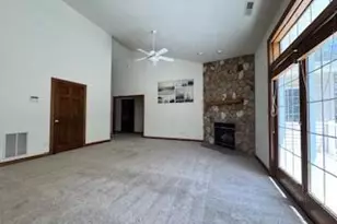 267 Cardinal Ln, Hartland, WI 53029 - Photo 8