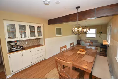 2132  Rambling Rose Rd, Waukesha, WI 53186 - Photo 8