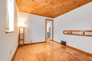 2932 S 8th St, Milwaukee, WI 53215 - Photo 10