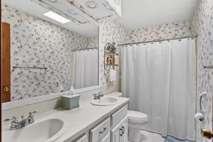 5005 Sunset Rd, Manitowoc, WI 54220 - Photo 12