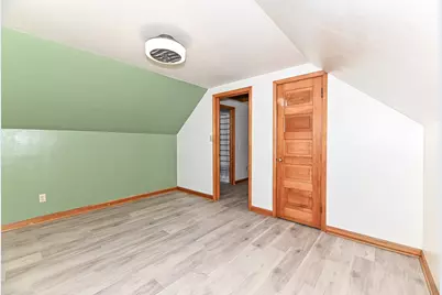 2746 S 77th St, West Allis, WI 53219 - Photo 42