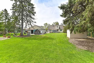 2746 S 77th St, West Allis, WI 53219 - Photo 28