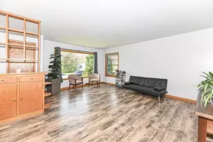 2746 S 77th St, West Allis, WI 53219 - Photo 20