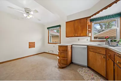 5228 N 107th St, Milwaukee, WI 53225 - Photo 14
