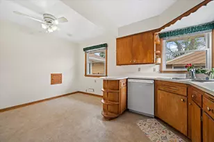 5228 N 107th St, Milwaukee, WI 53225 - Photo 14