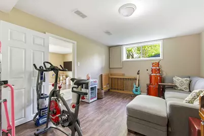 1004 E Newhall Ave, Waukesha, WI 53186 - Photo 24