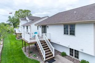 219 Heritage Ln, Onalaska, WI 54650 - Photo 24