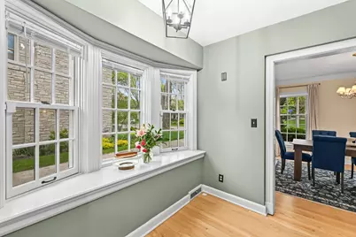 653 N 75th St, Wauwatosa, WI 53213 - Photo 8
