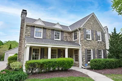 653 N 75th St, Wauwatosa, WI 53213 - Photo 2
