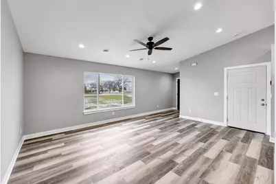 2100 S 21st St, Manitowoc, WI 54220 - Photo 20