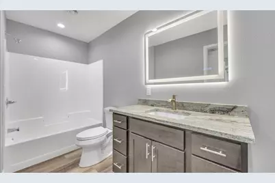2100 S 21st St, Manitowoc, WI 54220 - Photo 42