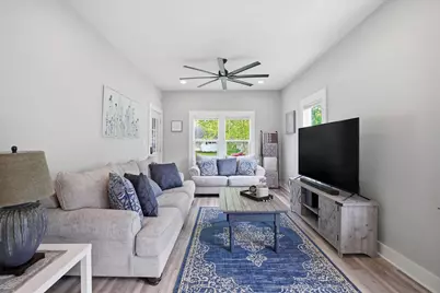 122  Tenny Ave, Waukesha, WI 53186 - Photo 10