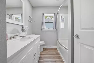 122  Tenny Ave, Waukesha, WI 53186 - Photo 24