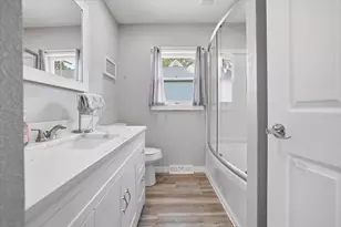122 Tenny Ave, Waukesha, WI 53186 - Photo 24