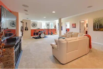 N114W17862  Blackstone Ct, Germantown, WI 53022 - Photo 28