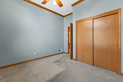 6615  Greenhill Dr, Racine, WI 53406 - Photo 12
