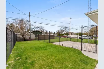 4217  Lowell St, Two Rivers, WI 54241 - Photo 6