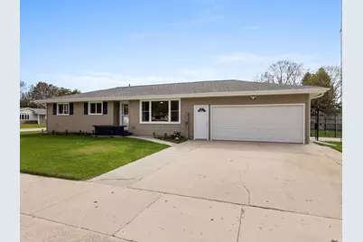 4217  Lowell St, Two Rivers, WI 54241 - Photo 2