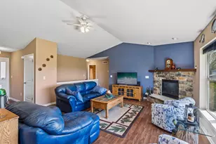 347 Homestead Dr, Twin Lakes, WI 53181 - Photo 8