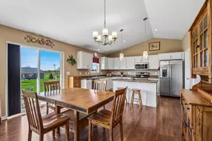347 Homestead Dr, Twin Lakes, WI 53181 - Photo 4