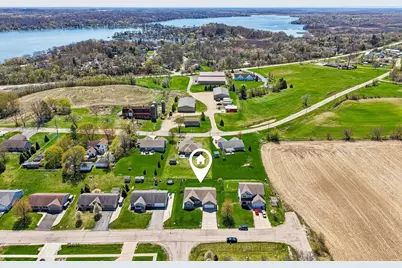 347  Homestead Dr, Twin Lakes, WI 53181 - Photo 2