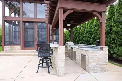 2611 E Lake Shore Dr, Twin Lakes, WI 53181 - Photo 8