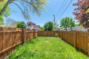 2505 N 81st St, Wauwatosa, WI 53213 - Photo 40