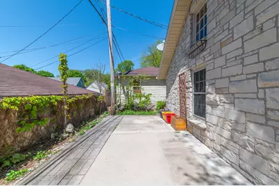 2505 N 81st St, Wauwatosa, WI 53213 - Photo 38