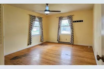 2726  84th St, Kenosha, WI 53143 - Photo 8