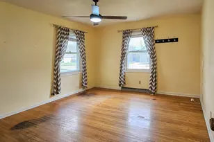 2726 84th St, Kenosha, WI 53143 - Photo 8
