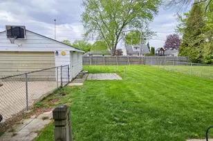 2726 84th St, Kenosha, WI 53143 - Photo 28
