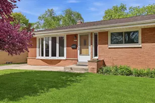 2801 S 72nd St, West Allis, WI 53219 - Photo 36