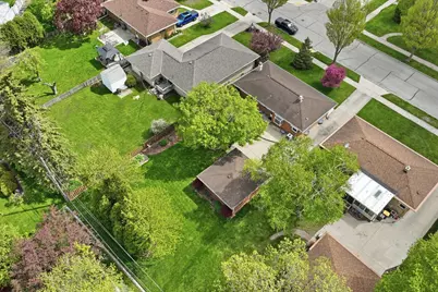 2801 S 72nd St, West Allis, WI 53219 - Photo 32