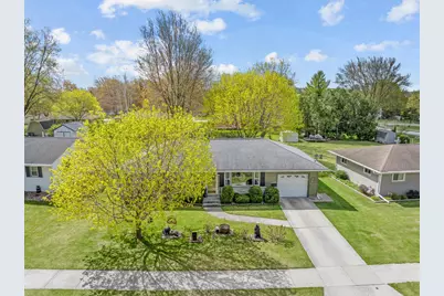 2211  Pleasant Ave, New Holstein, WI 53061 - Photo 30