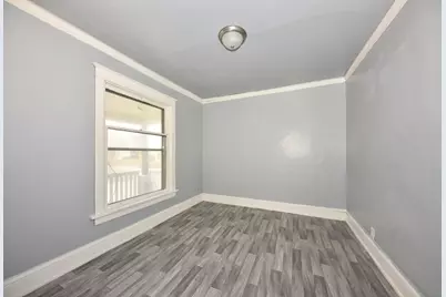 2972 N 28th St, Milwaukee, WI 53210 - Photo 8