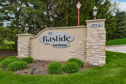 2912 N University Dr #204, Waukesha, WI 53188 - Photo 1