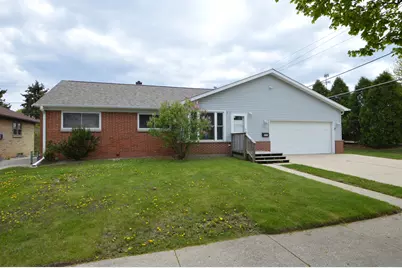 4110 S Troy Ave, Saint Francis, WI 53235 - Photo 1