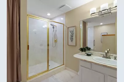 730 N Plankinton Ave #8C, Milwaukee, WI 53203 - Photo 16