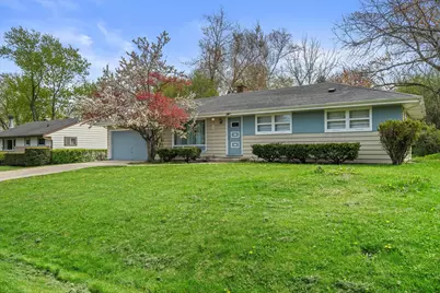 5427 W Spring Ln, Milwaukee, WI 53223 - Photo 28